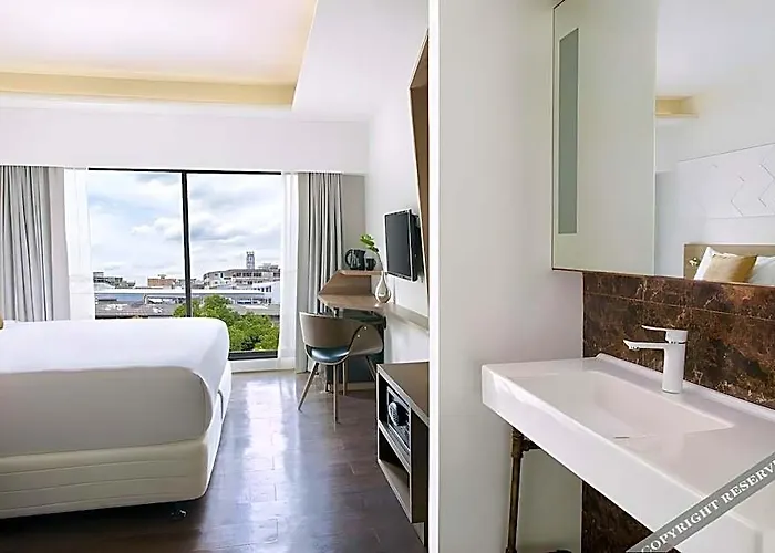 Vela Be Ratchathewi Hotel 4*
