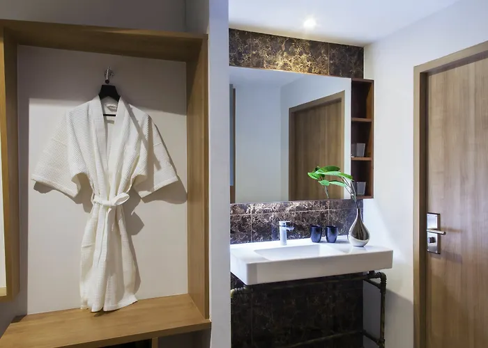 Vela Be Ratchathewi Hotel 4*